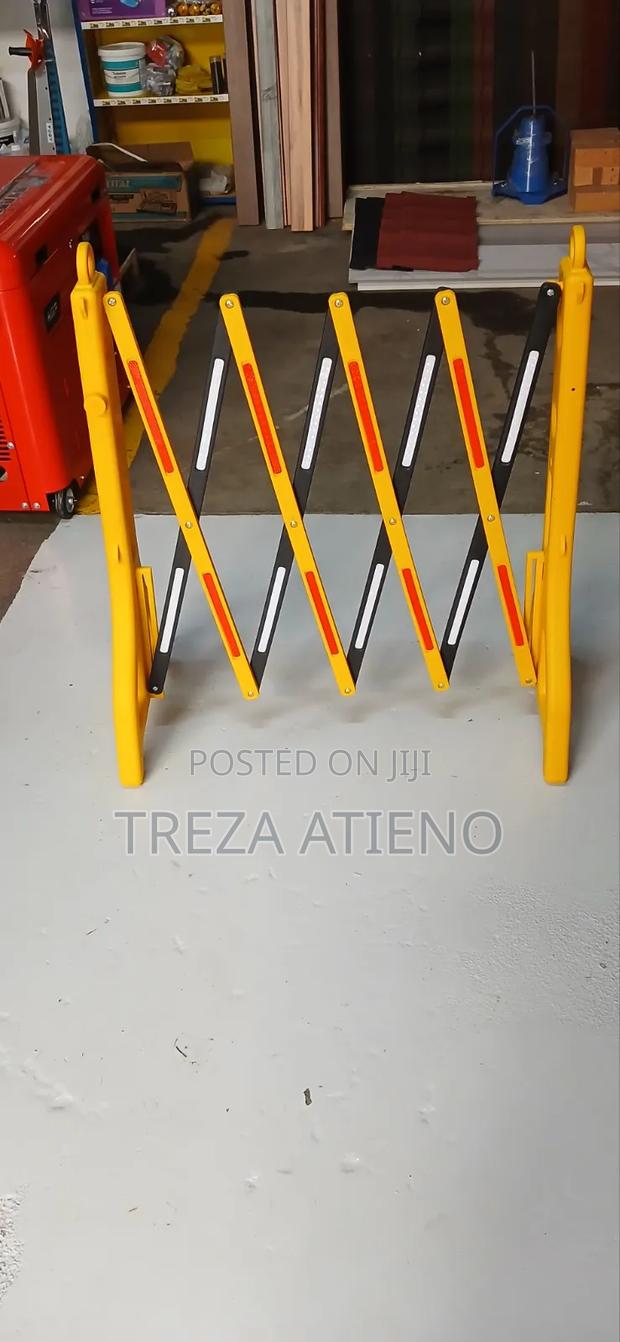 Construction Site Safety Barrier - thumbnail 2