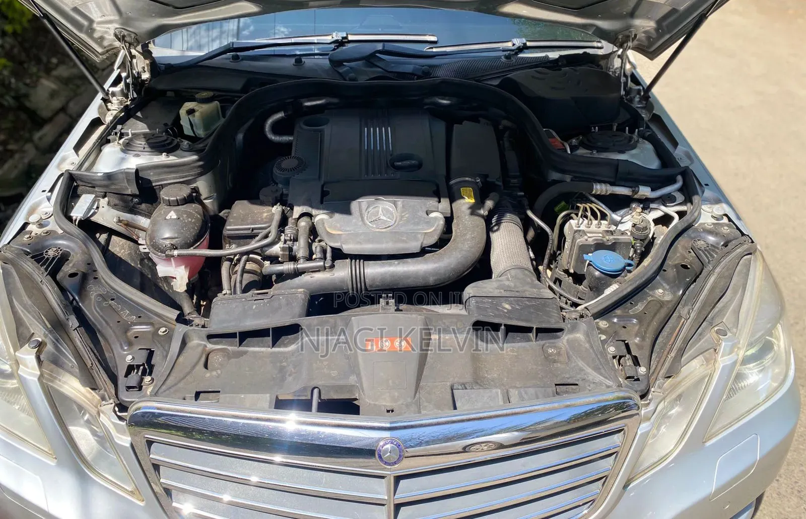 Mercedes-Benz E250 2009 Silver