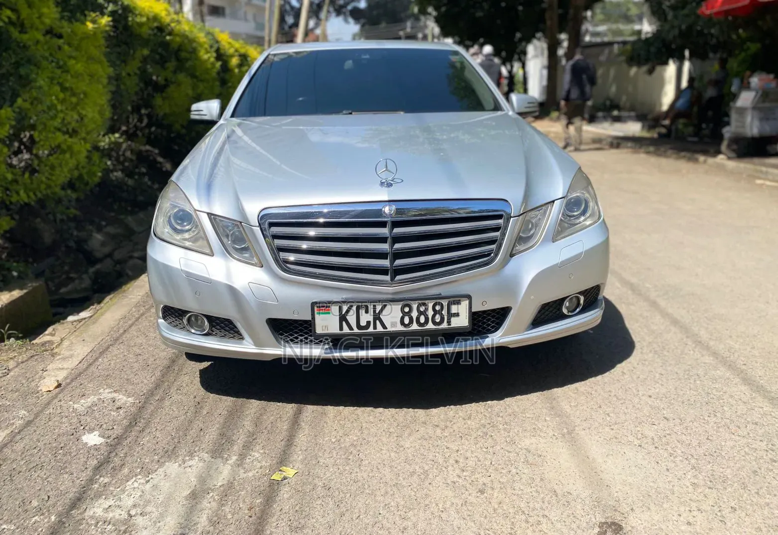 Mercedes-Benz E250 2009 Silver