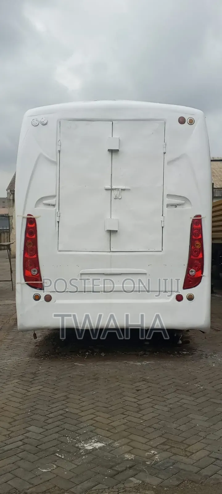 Scania Touring 2017 White