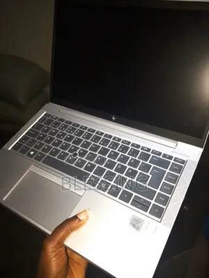 Laptop HP EliteBook 840 G7 8GB Intel Core i5 SSD 256GB