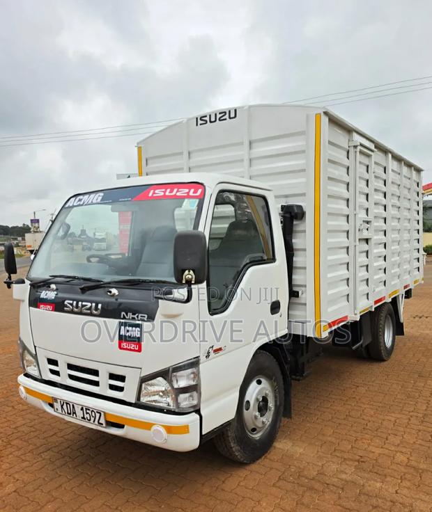 Isuzu NKR 2020 White
