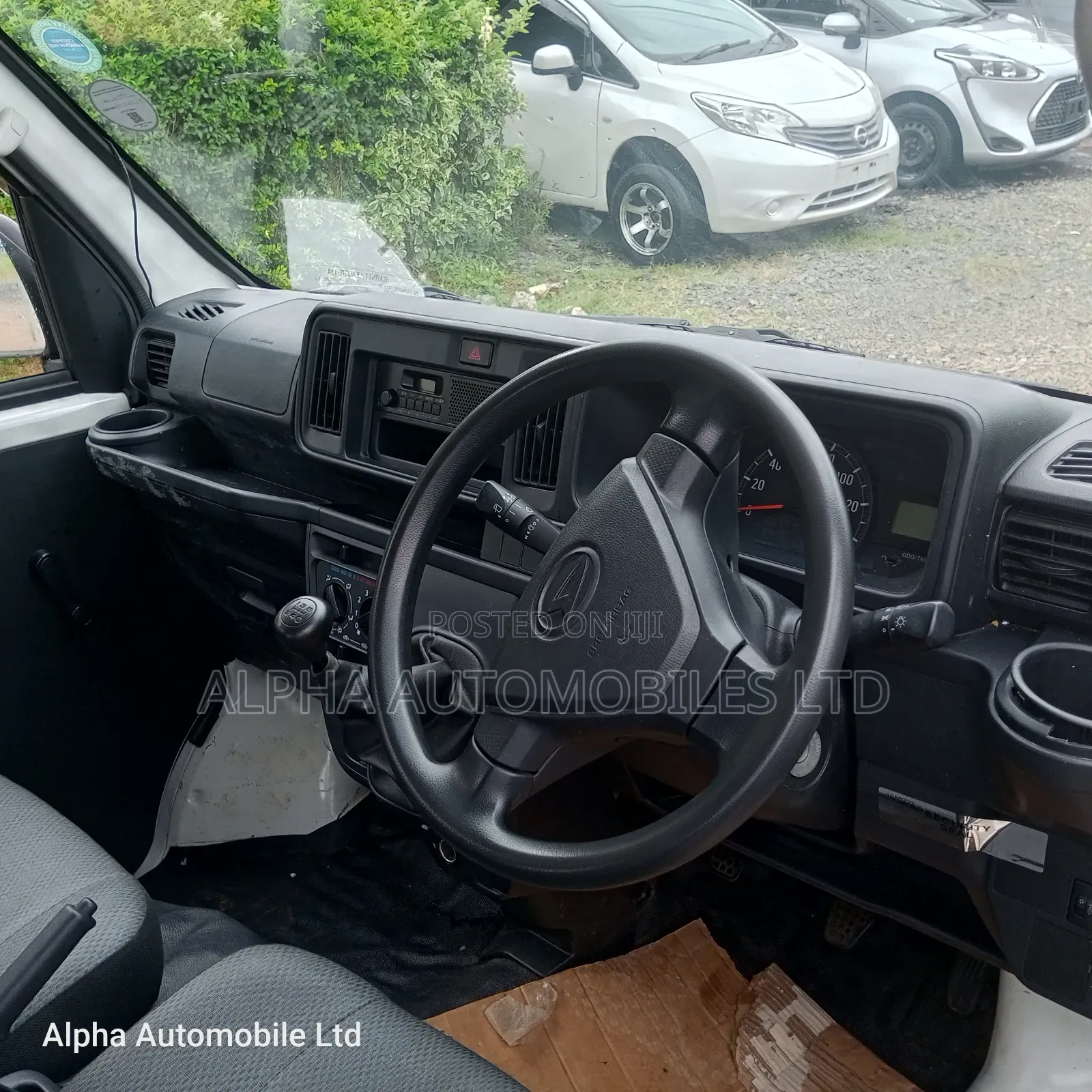 Daihatsu Hijet 2019 White