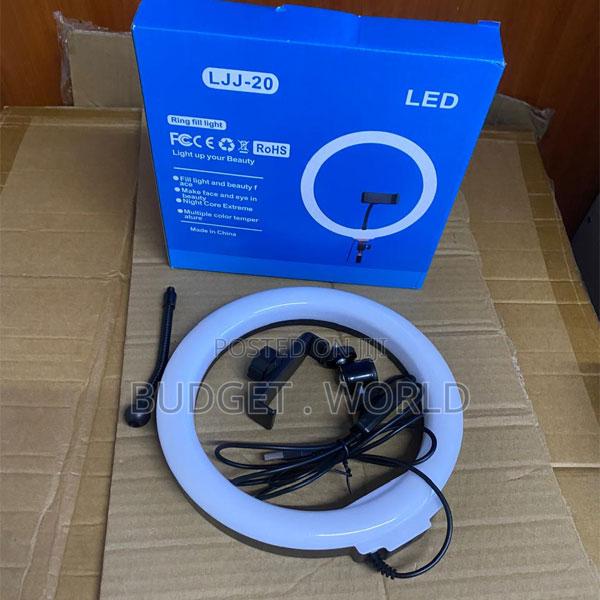 18 Inch Professional Selfie Ring Light With Triple Device Holder