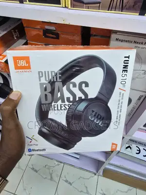JBL 510bt on-Ear Wireless Headphones 40 Hours Playback