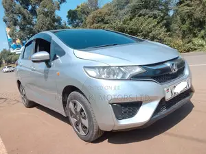 Honda Fit 2016 Silver