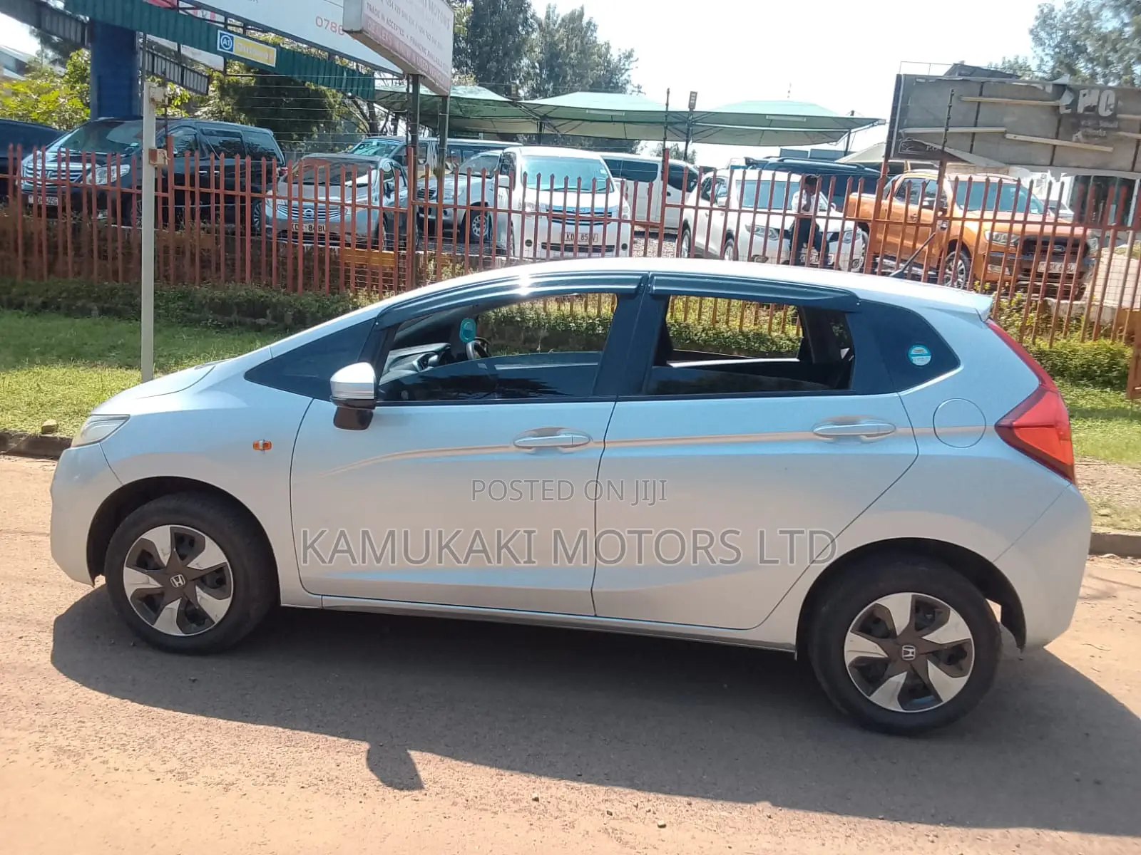 Honda Fit 2016 Silver