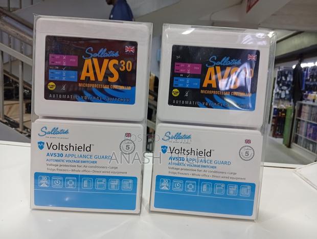 Power Surge Protector Automatic Voltage Switcher