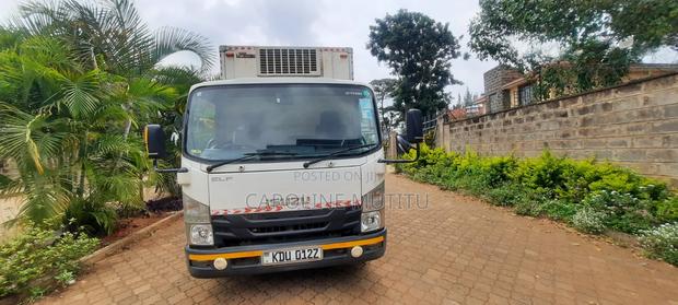Isuzu Refrigerator Truck - thumbnail 11