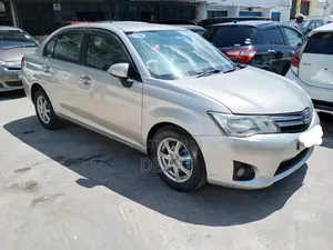 Toyota Axio 1.5 G 2WD 2013 Gold