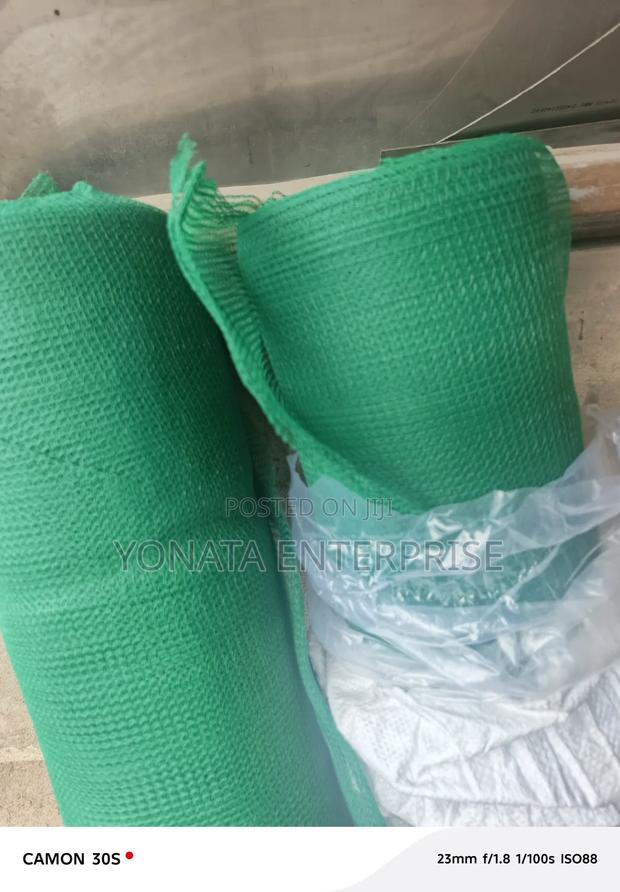 Scaffolding Net 100gsm 3m by 50m - thumbnail 2