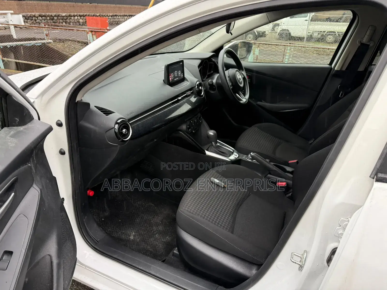 Mazda Demio 2018 White