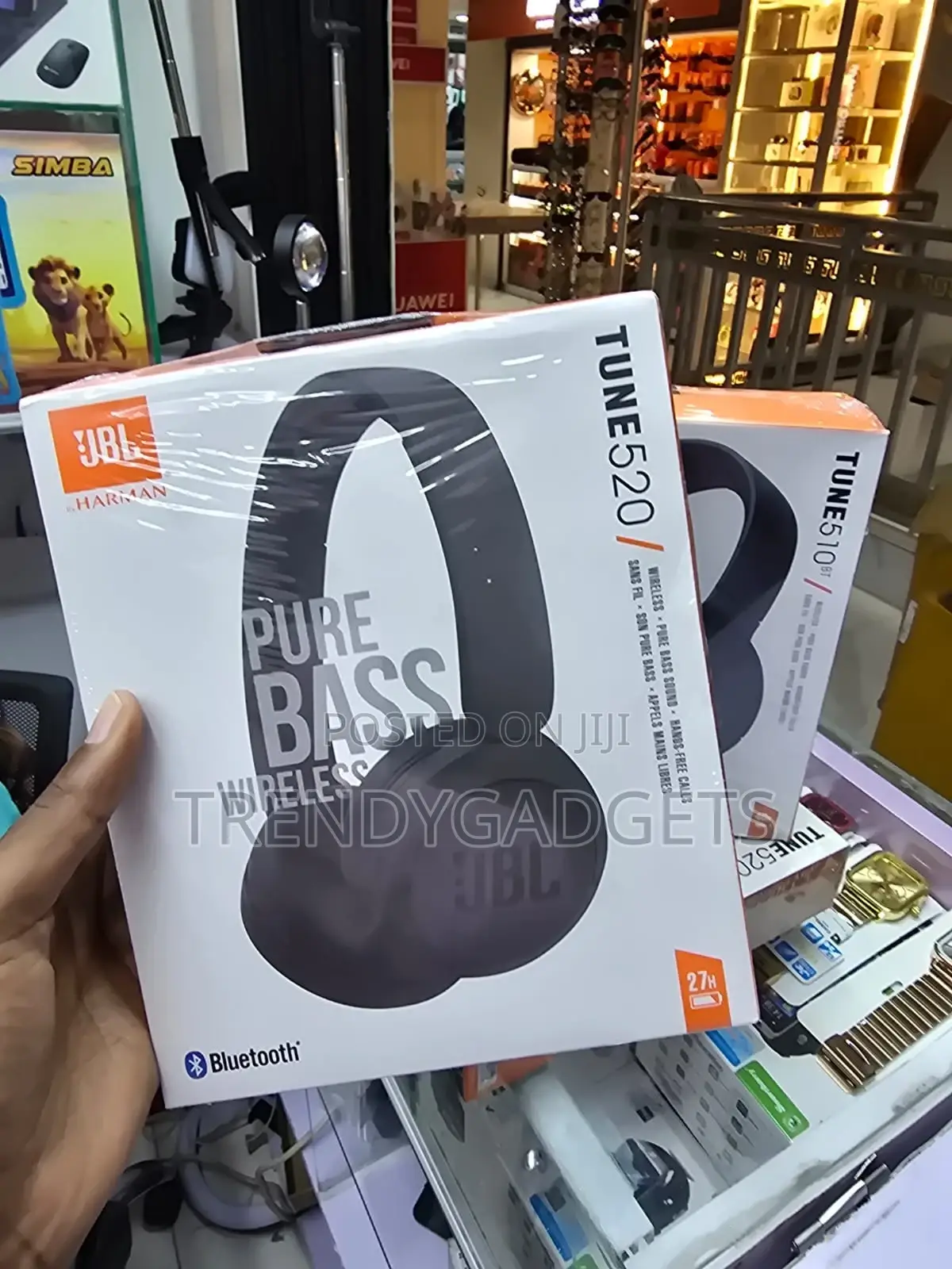 JBL Tune 520 Wireless Headphones Long Battery Life