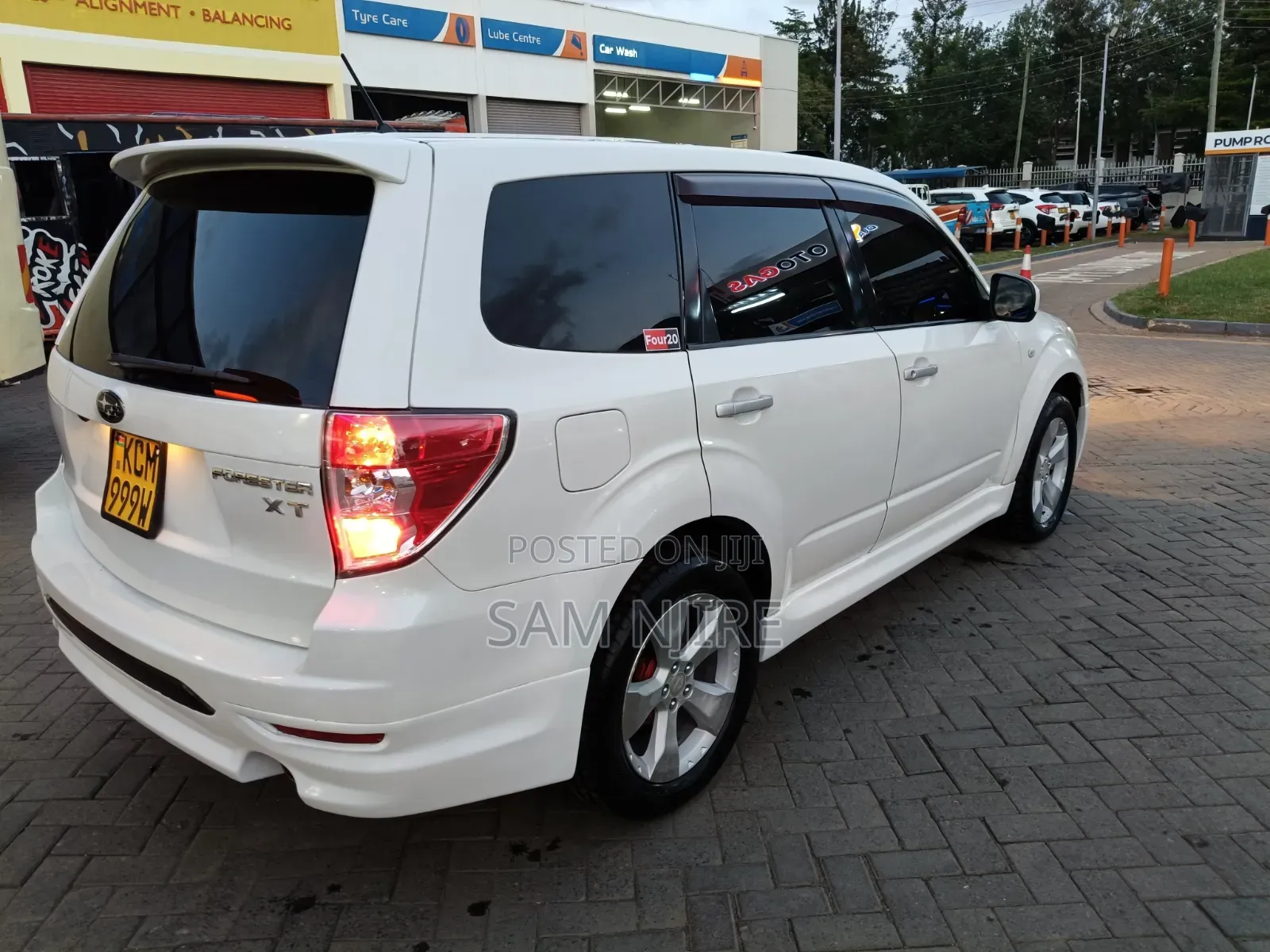 Subaru Forester 2.0D X 2010 Pearl