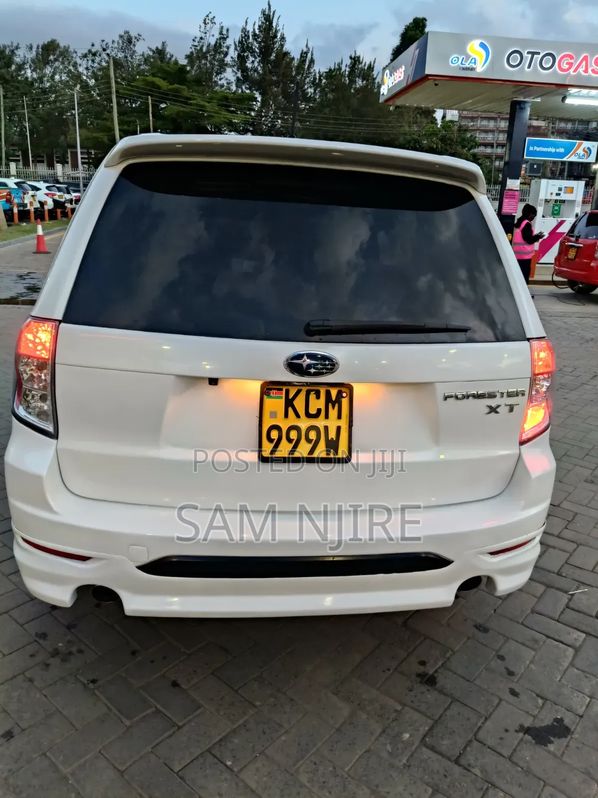 Subaru Forester 2.0D X 2010 Pearl