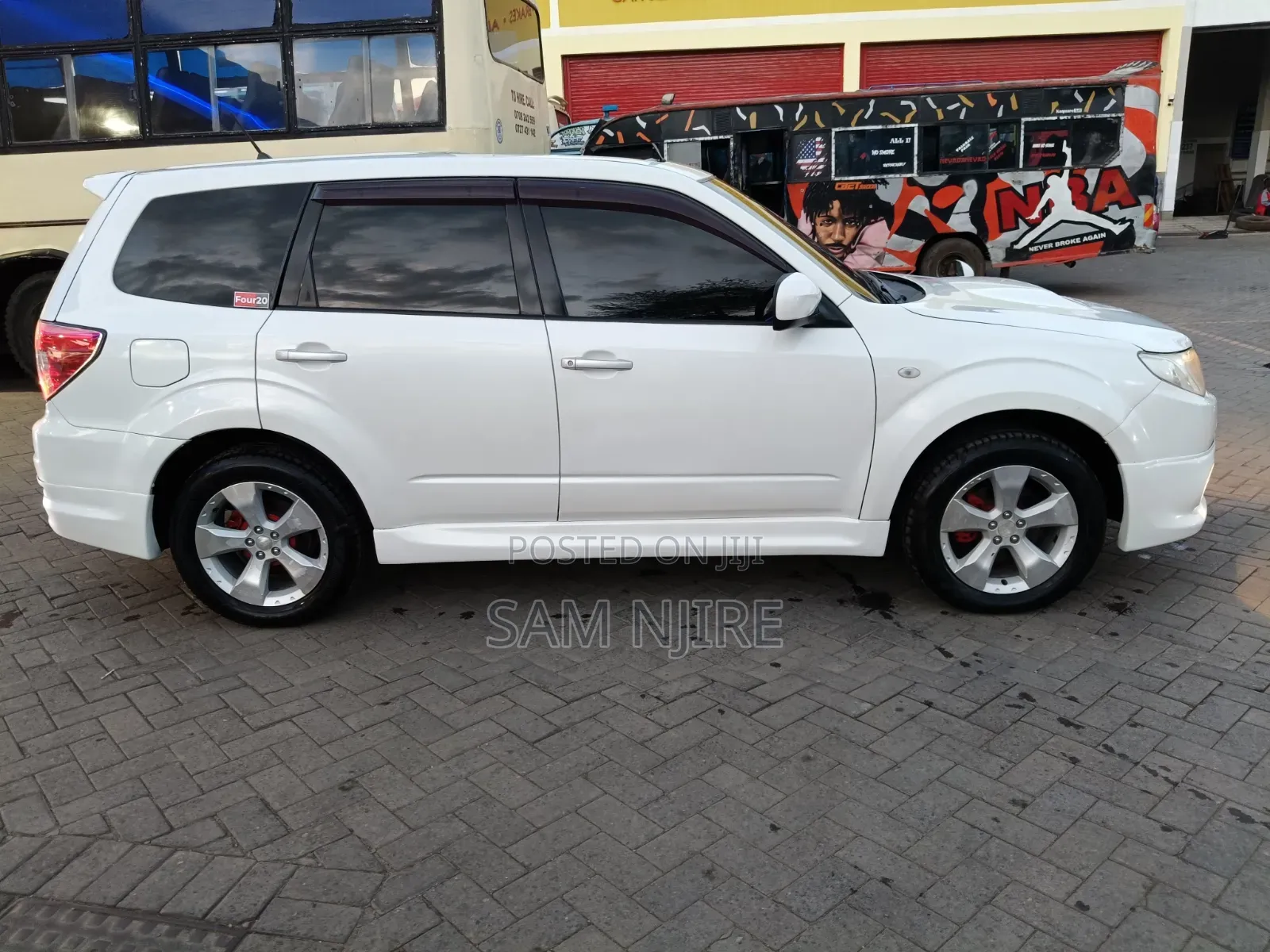 Subaru Forester 2.0D X 2010 Pearl