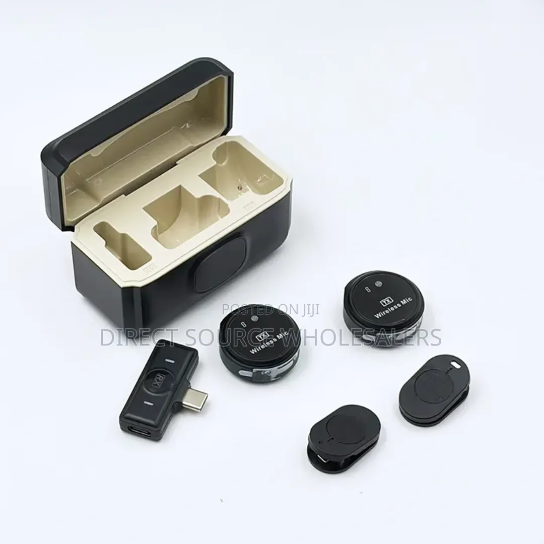 Q8 Dual Wireless Lavalier Microphone for Youtube Tiktok Live.