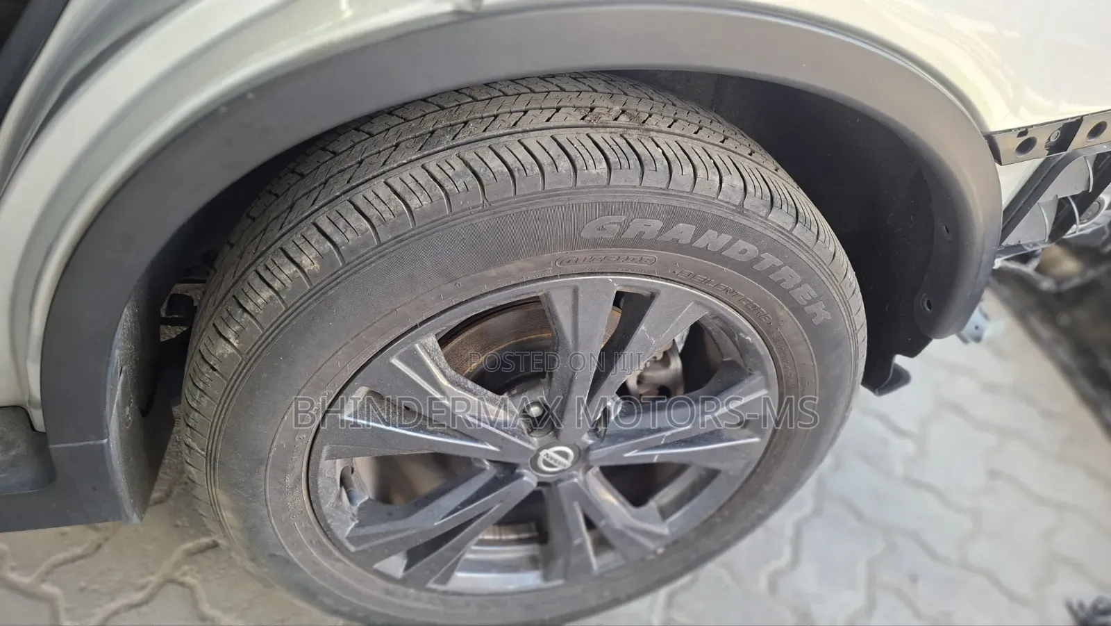 Nissan X-Trail 2019 Silver