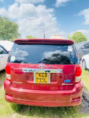 Toyota Corolla Rumion 2008 Red