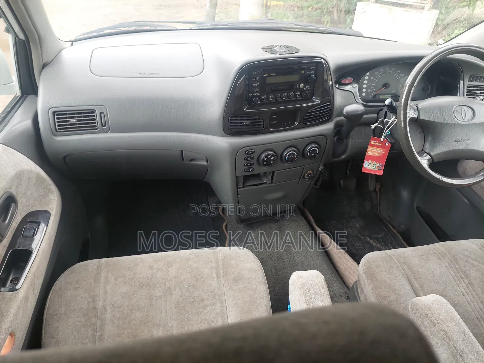 Toyota LiteAce Noah 2001 Silver