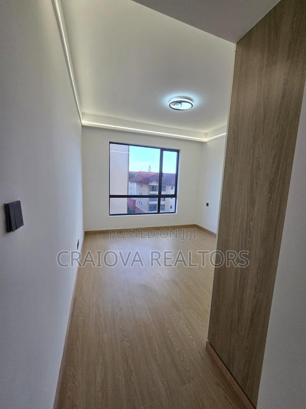 2bdrm Apartment in Valley Arcade for rent