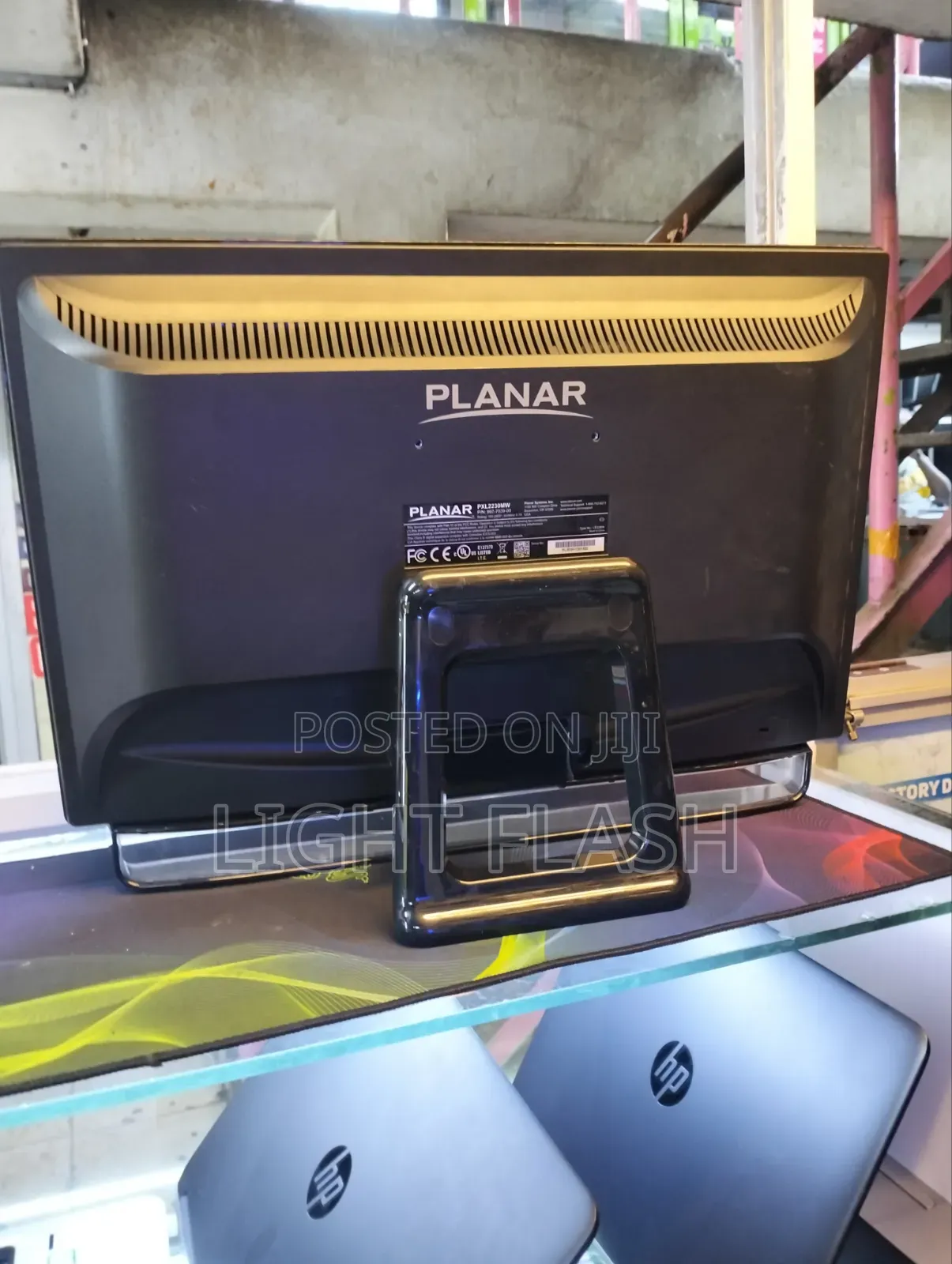 Planner 22 Inches Stretch Computer Monitor