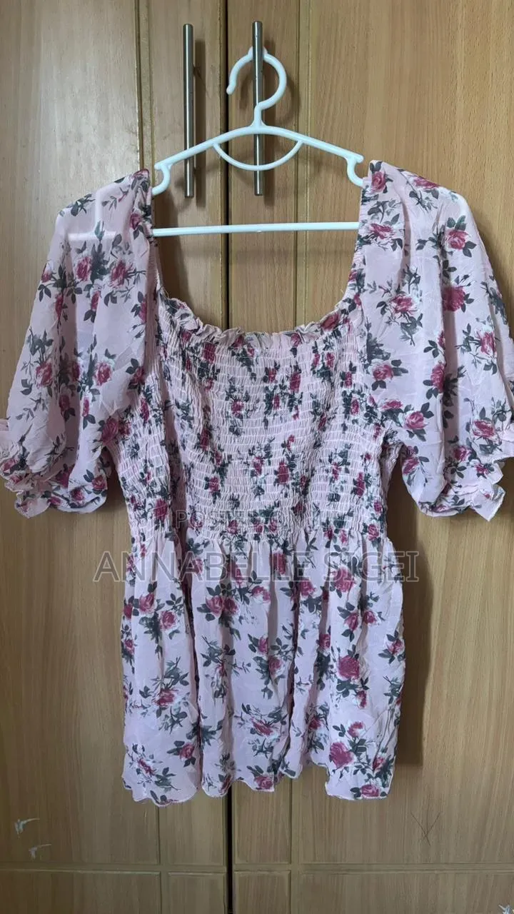 Trendy Thrift Clothes
