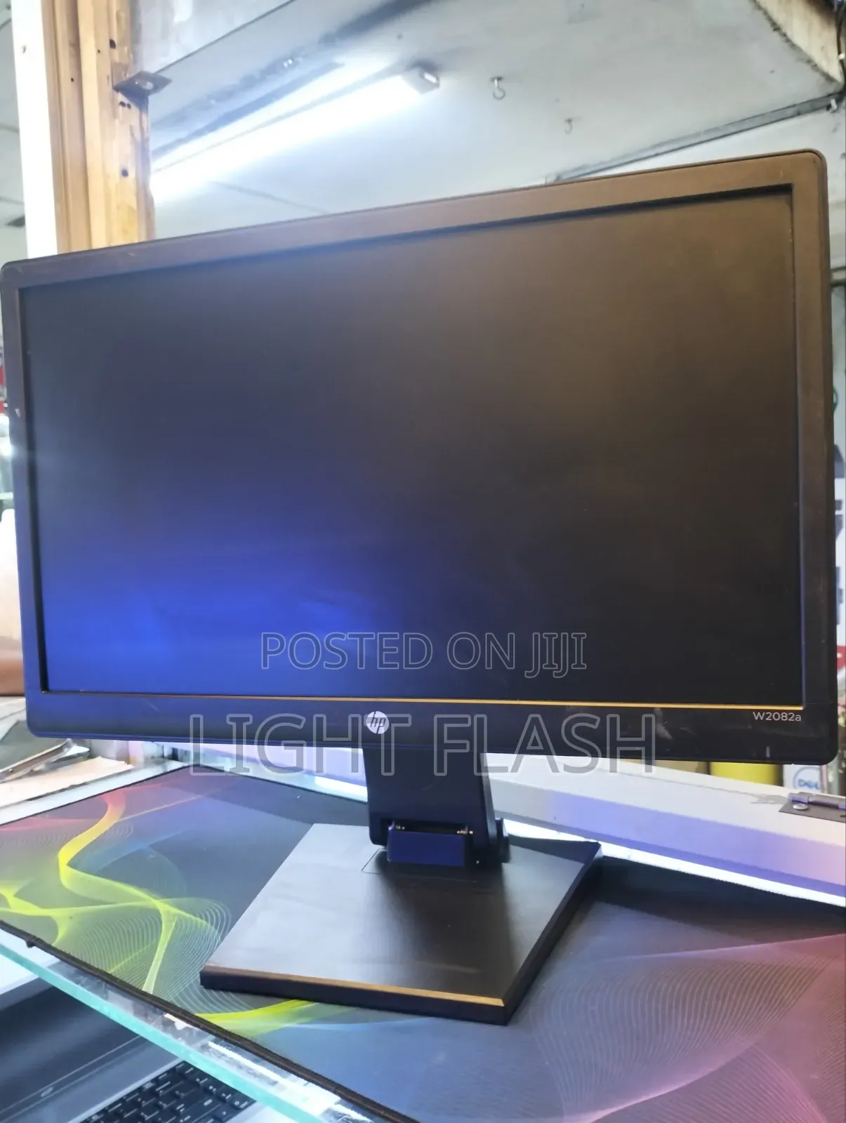 Hp W2002 Wide Screen