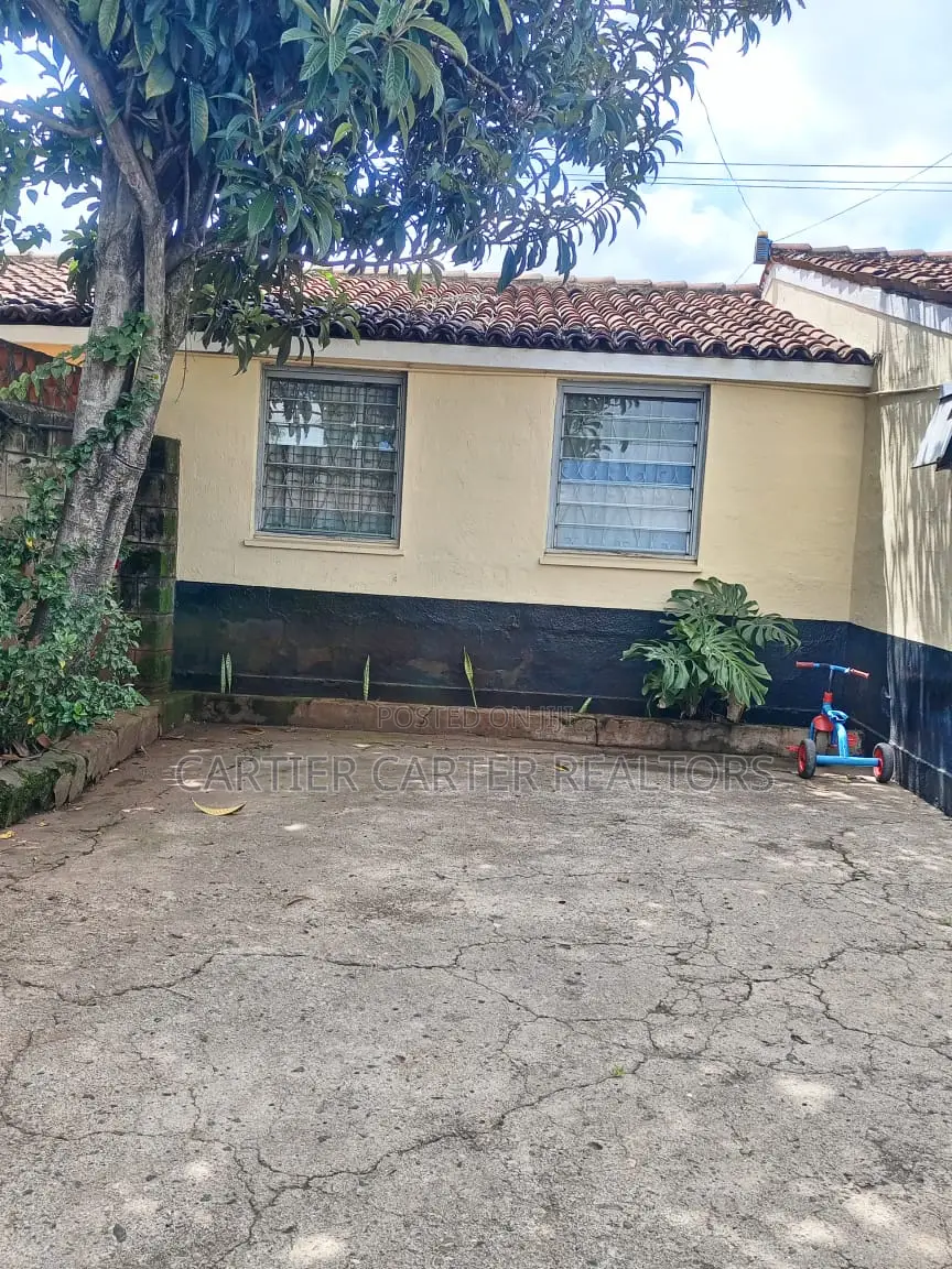 3bdrm Bungalow in BuruBuru for sale