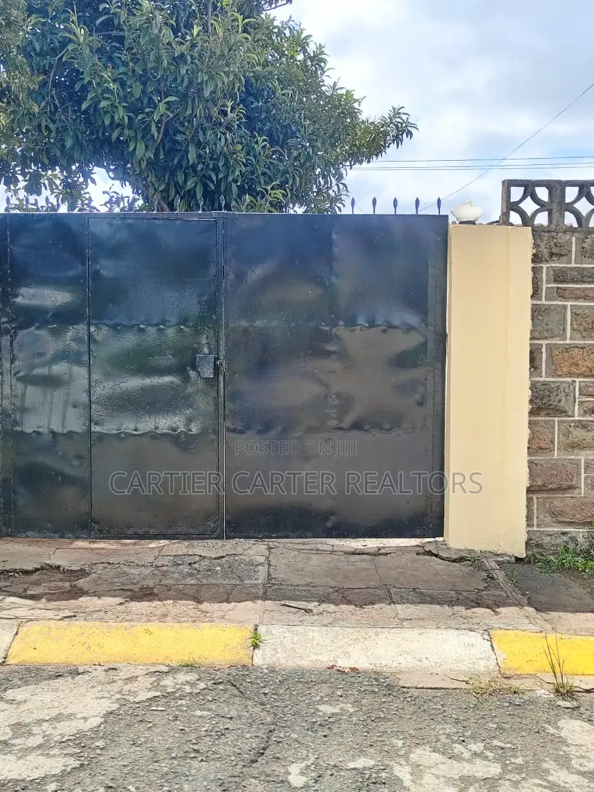 3bdrm Bungalow in BuruBuru for sale
