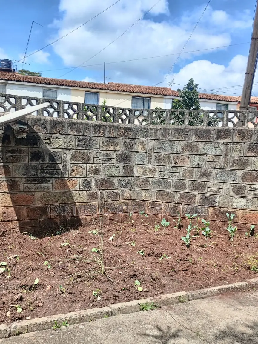 3bdrm Bungalow in BuruBuru for sale