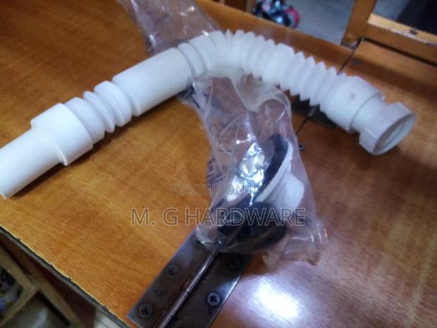 Flexible Bottle Trap 11/2"Plastic