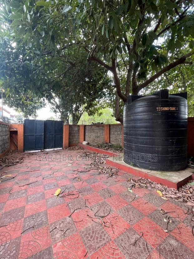 3bdrm Mansion in BuruBuru for sale - thumbnail 2
