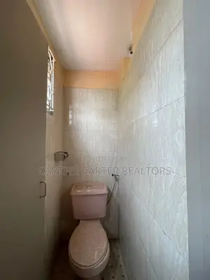 3bdrm Mansion in BuruBuru for sale