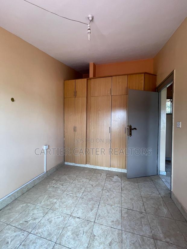 3bdrm Mansion in BuruBuru for sale - thumbnail 13