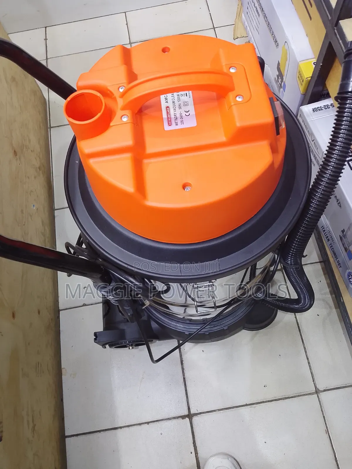 Heavy Duty and Durable Vacuum Cleaner Machine/ 50l Vacuum Cleaner