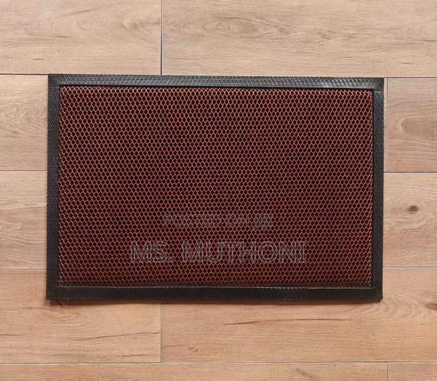 Muddy Meshy Mat Heavy-Duty Quick-Dry Door Mat - thumbnail 6