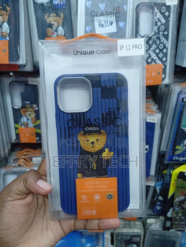 Zuck Bear Blue Embroidered Phone Case for the iPhone 11 Pro