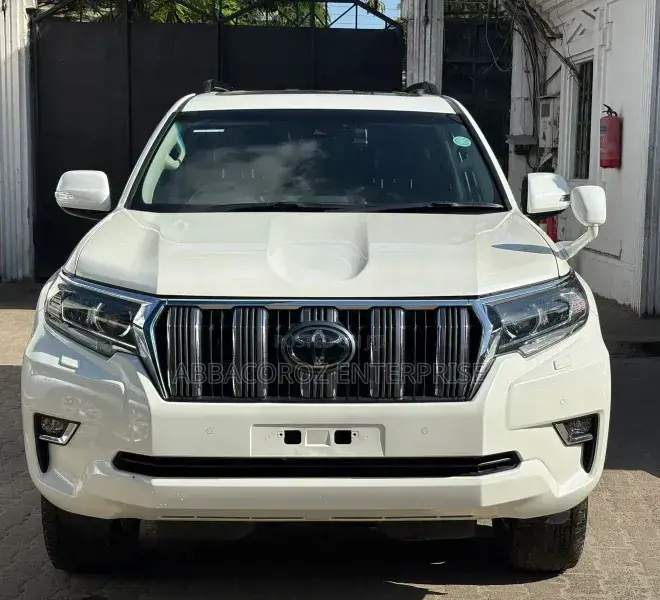 Toyota Land Cruiser Prado 2020 White