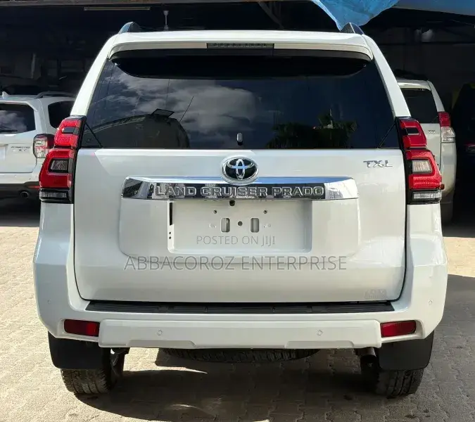 Toyota Land Cruiser Prado 2020 White