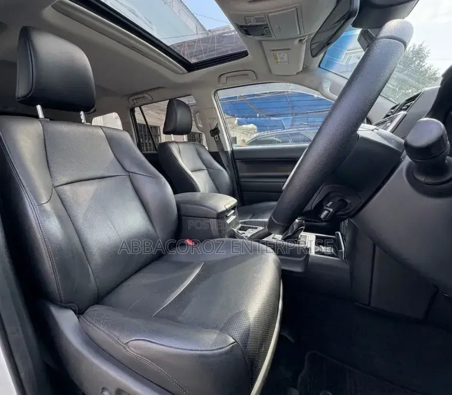 Toyota Land Cruiser Prado 2020 White
