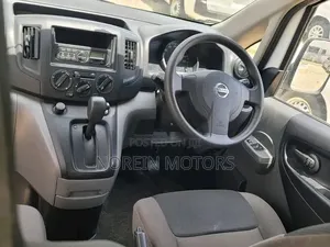 Nissan NV200 2018 White