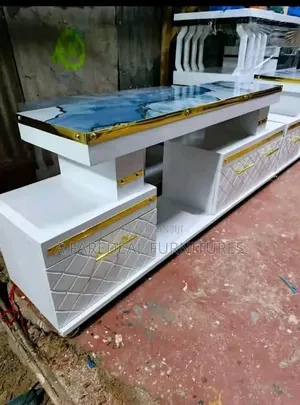 Mable Tv Stand