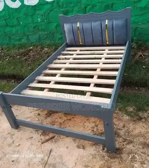 Modern Grey 4*6 Wooden Bed