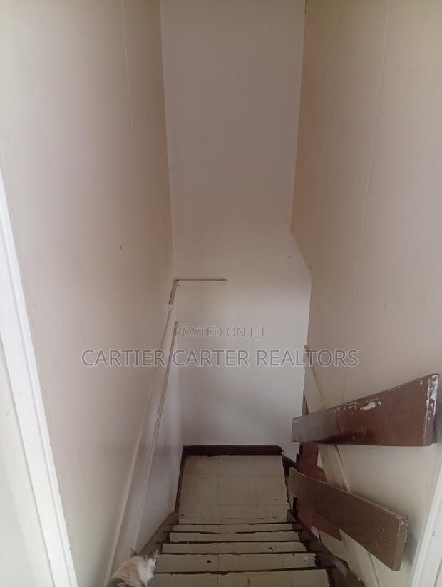 3bdrm Mansion in BuruBuru for sale - thumbnail 9