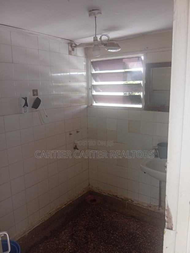 3bdrm Mansion in BuruBuru for sale - thumbnail 7
