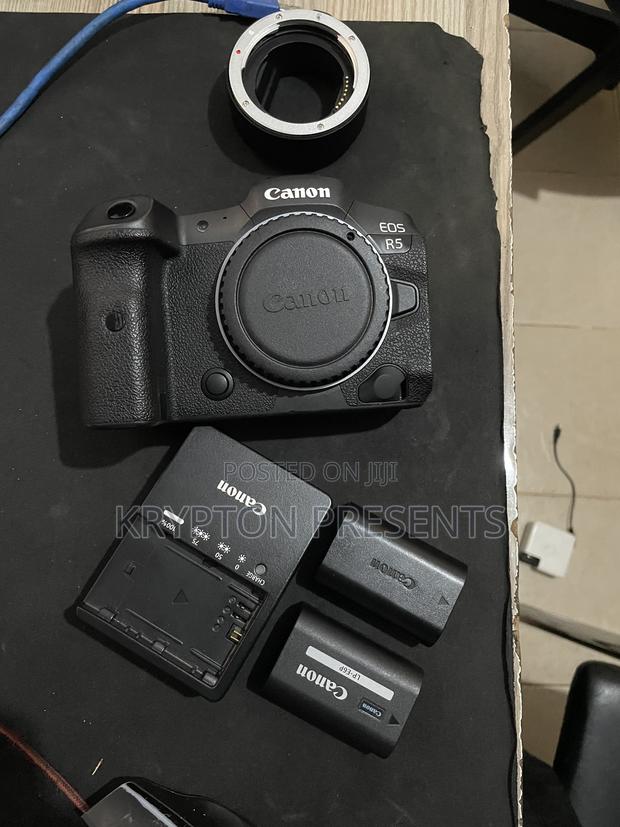 Canon Eos R5