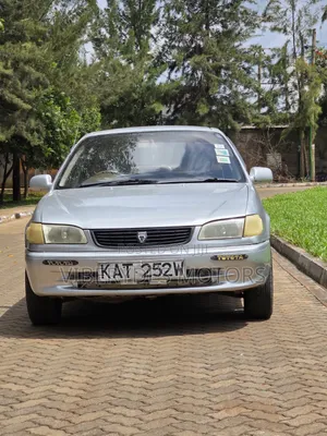 Toyota Corolla 1998 Silver