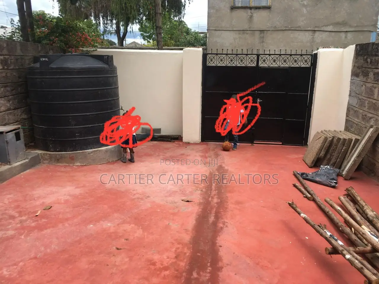 4bdrm Mansion in BuruBuru for sale