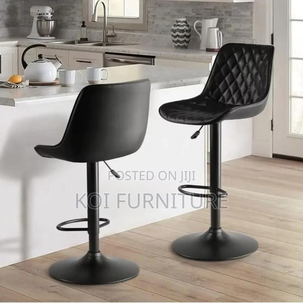 Barstool:Modern Black Bar Stool-Diamond-Stitched Pu Leather Upholstery - thumbnail 6